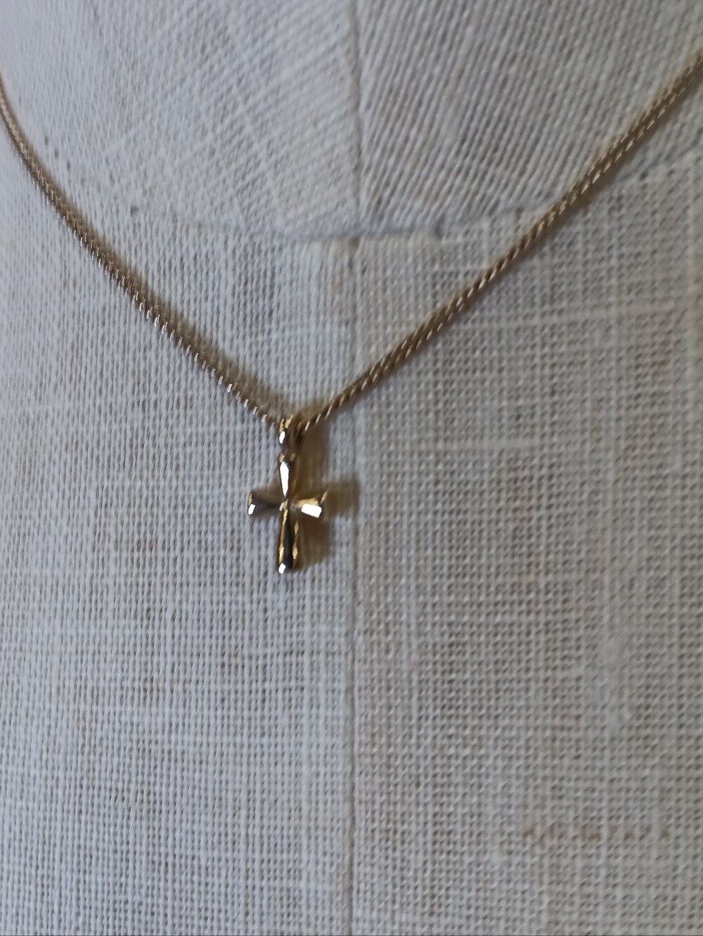 James Avery St. Theresa 14k Gold Cross Pendant Necklace Set - Picture 3 of 8